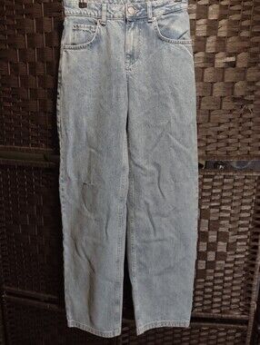 Unlike Humans light wash high-waisted loose-fit wide-leg jeans Women's 2